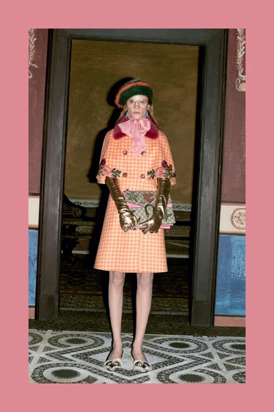 Look 74